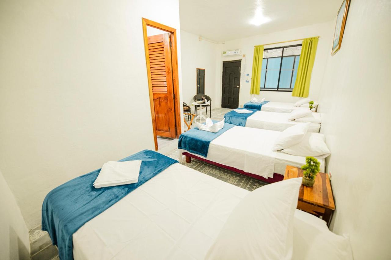 Hostal Gardner Galapagos Puerto Ayora  Εξωτερικό φωτογραφία